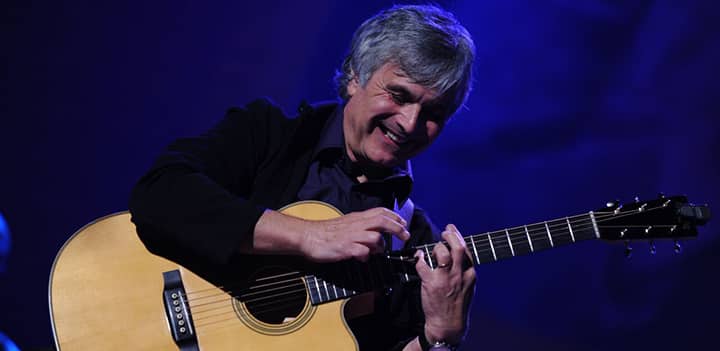 Laurence Juber Image