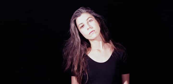 Julia Holter Image