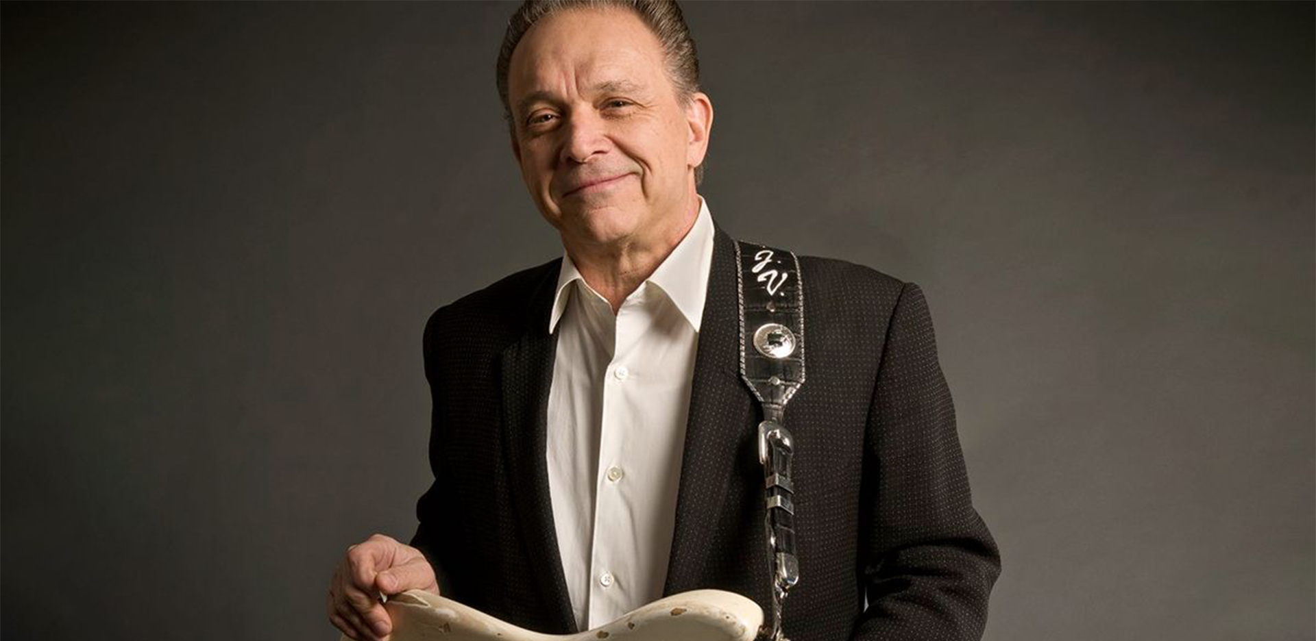 Jimmie Vaughan Image